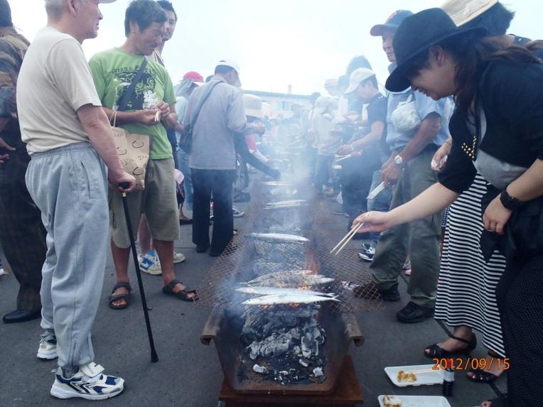 さんま祭り風景2