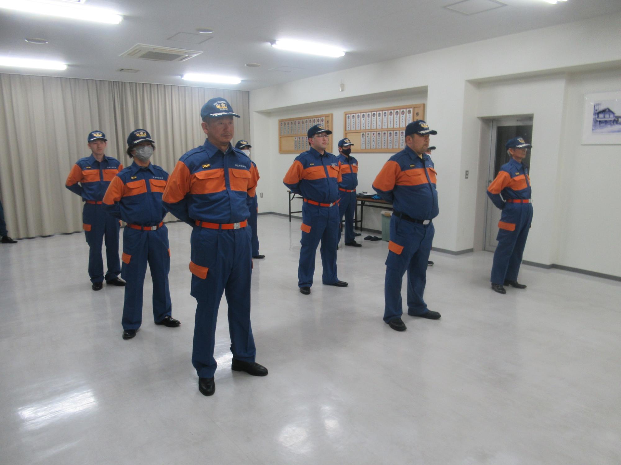 礼式訓練の様子