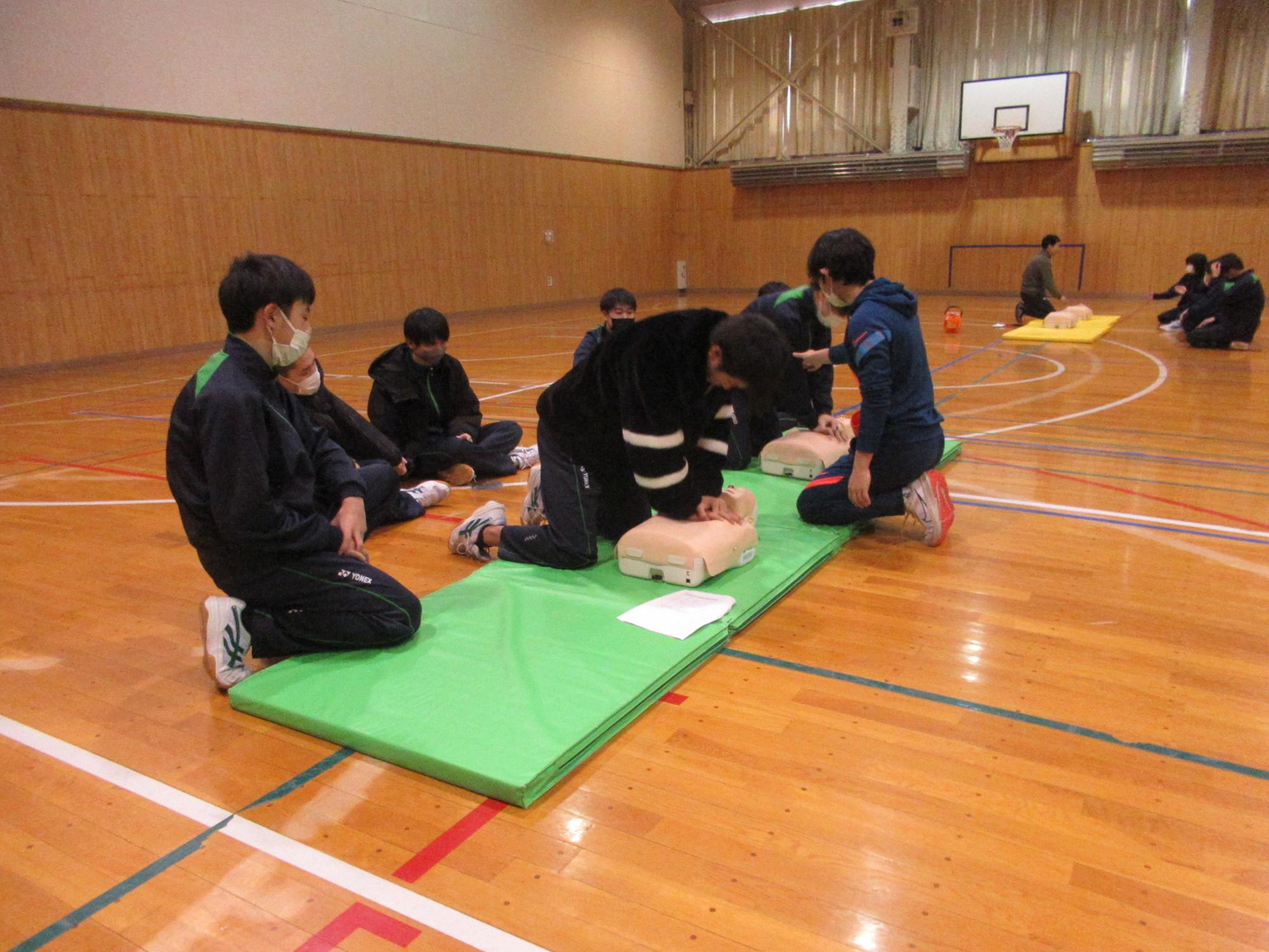 救急講習の様子2