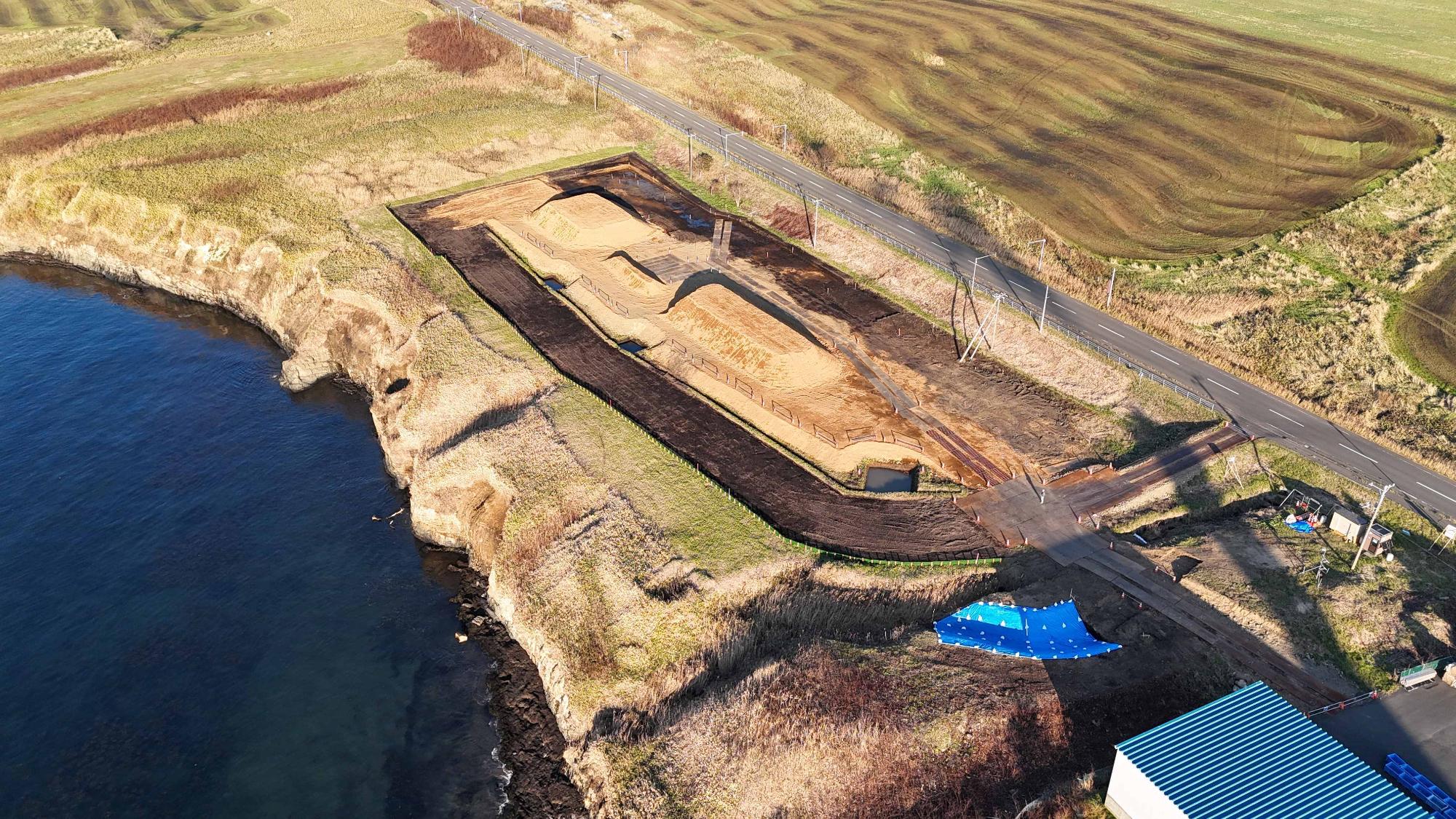 工事状況（西側より撮影）10月