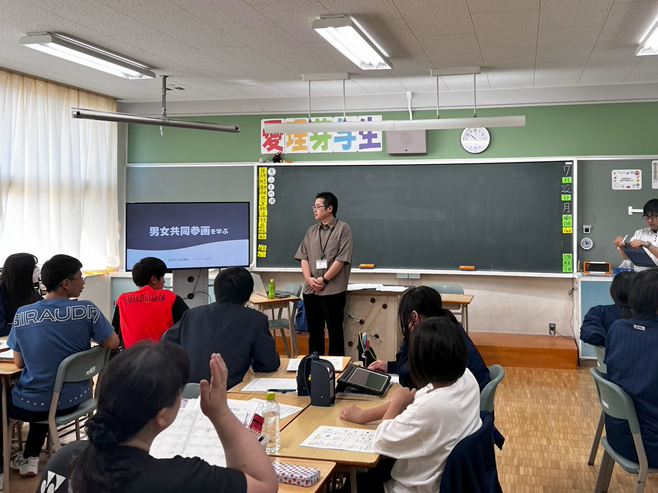 歯舞学園での出前講座の様子