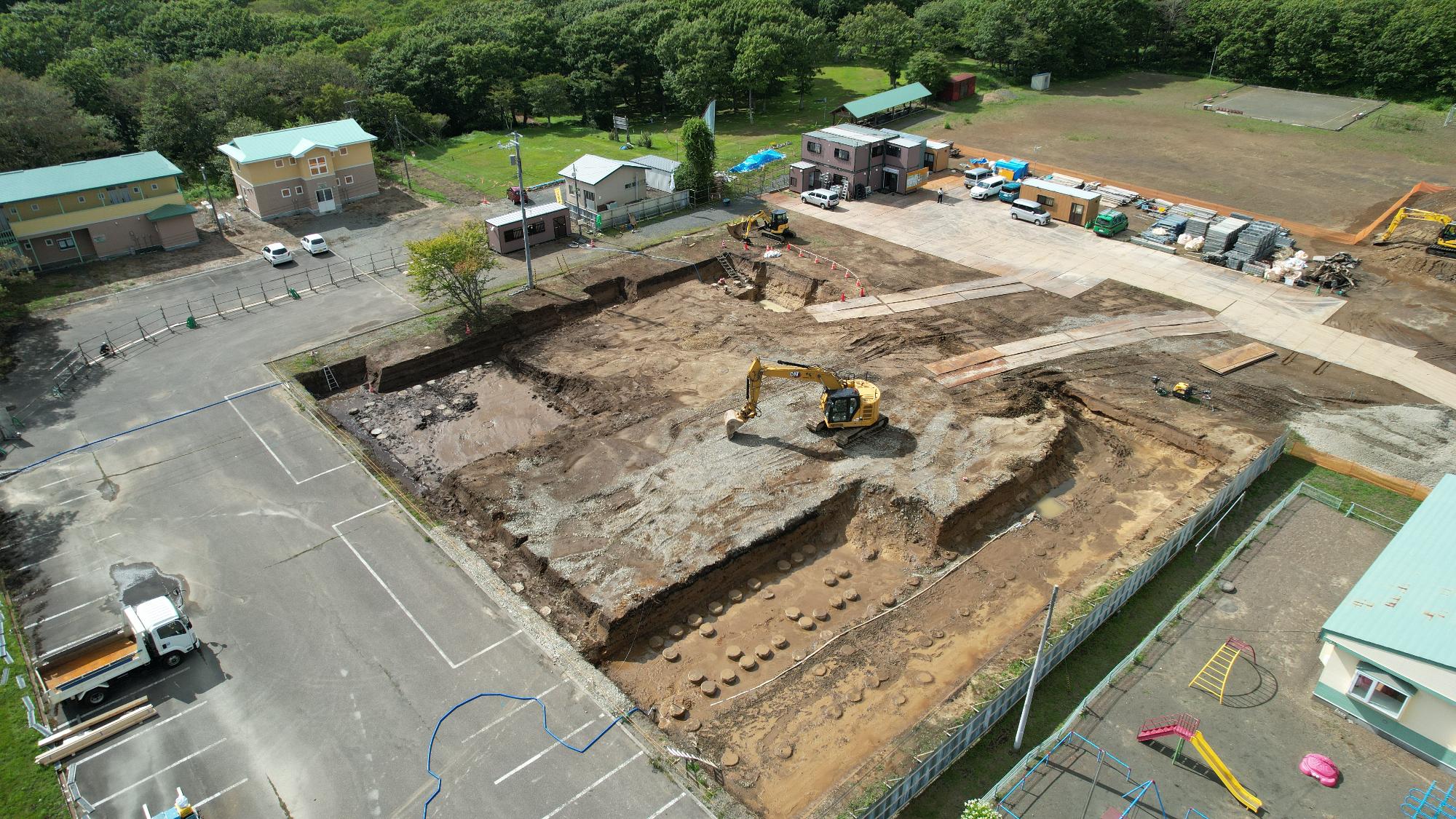 令和8年8月　atテラス工事空撮　その1